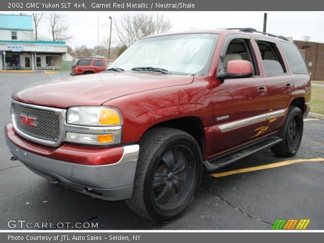 2002 GMC Yukon SLT 4x4 in Garnet Red Metallic
