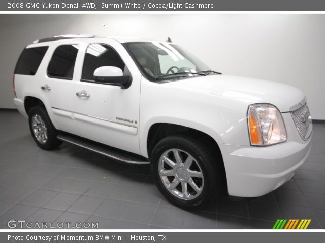 2008 GMC Yukon Denali AWD in Summit White