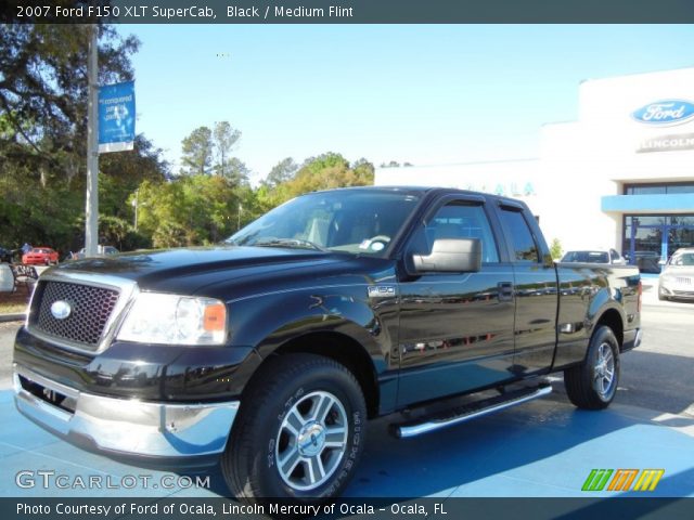 2007 Ford F150 XLT SuperCab in Black