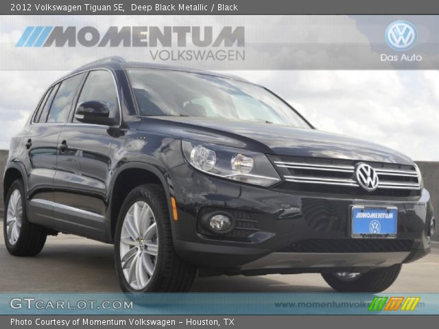 2012 Volkswagen Tiguan SE in Deep Black Metallic