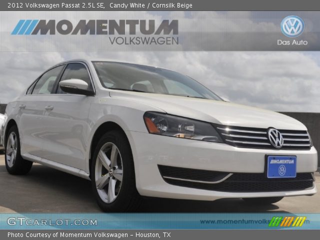 2012 Volkswagen Passat 2.5L SE in Candy White