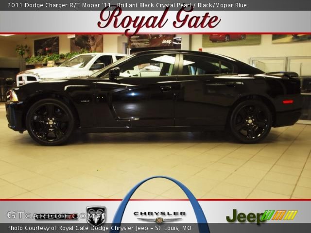 2011 Dodge Charger R/T Mopar '11 in Brilliant Black Crystal Pearl