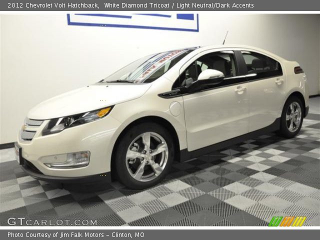 2012 Chevrolet Volt Hatchback in White Diamond Tricoat