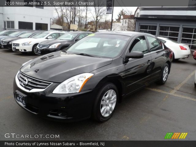 2010 Nissan Altima 2.5 S in Super Black