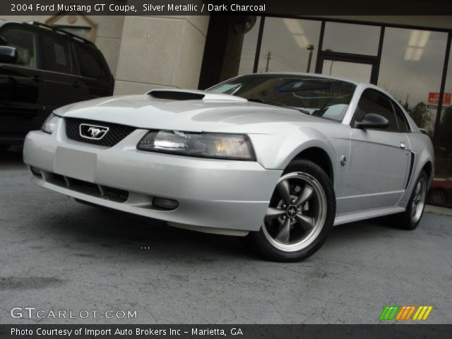 2004 Ford Mustang GT Coupe in Silver Metallic