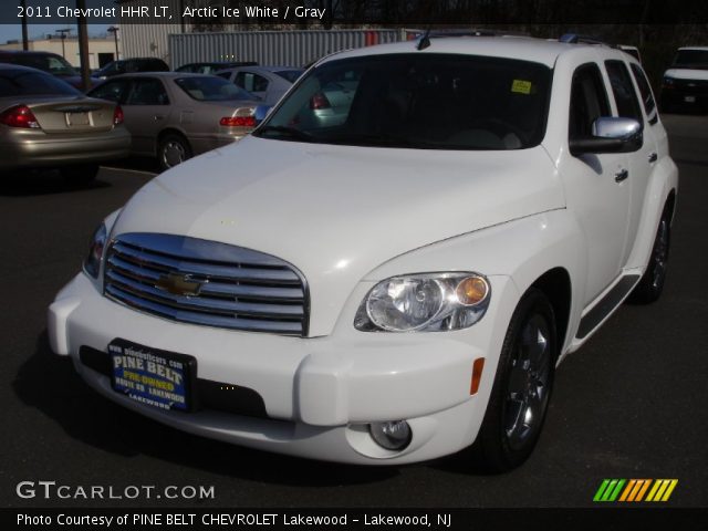 2011 Chevrolet HHR LT in Arctic Ice White