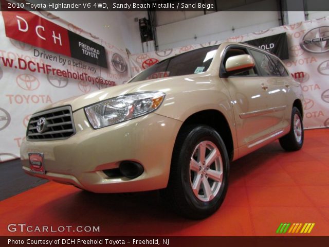 2010 Toyota Highlander V6 4WD in Sandy Beach Metallic