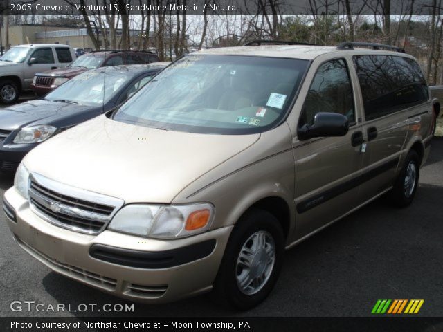 2005 Chevrolet Venture LS in Sandstone Metallic