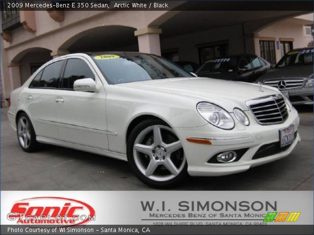 2009 Mercedes-Benz E 350 Sedan in Arctic White