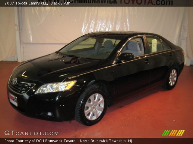 2007 Toyota Camry XLE in Black