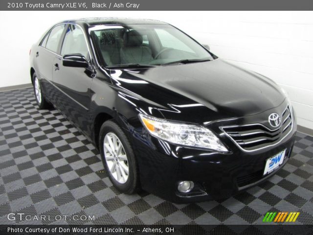 2010 Toyota Camry XLE V6 in Black