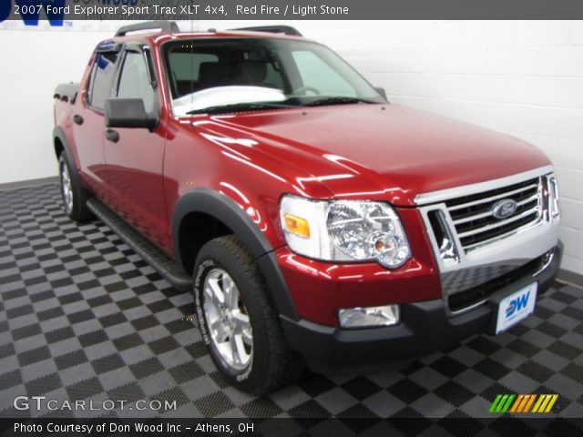 2007 Ford Explorer Sport Trac XLT 4x4 in Red Fire
