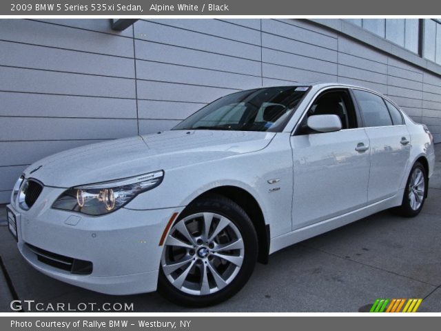 2009 BMW 5 Series 535xi Sedan in Alpine White