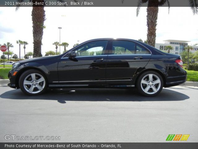 2011 Mercedes-Benz C 300 Sport in Black