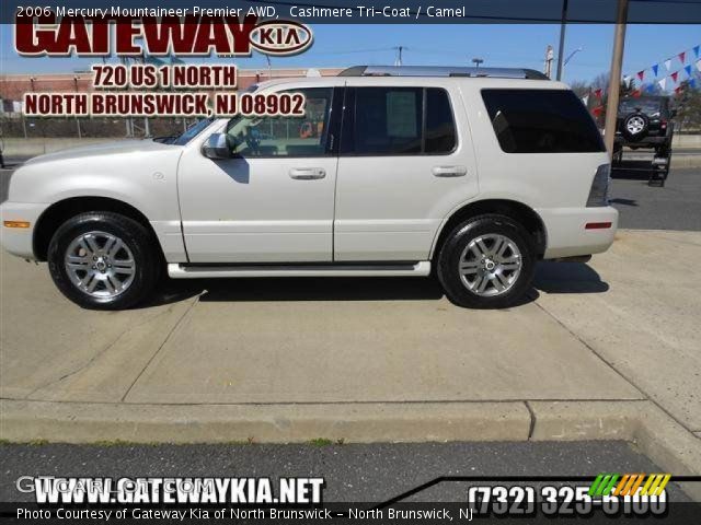 2006 Mercury Mountaineer Premier AWD in Cashmere Tri-Coat