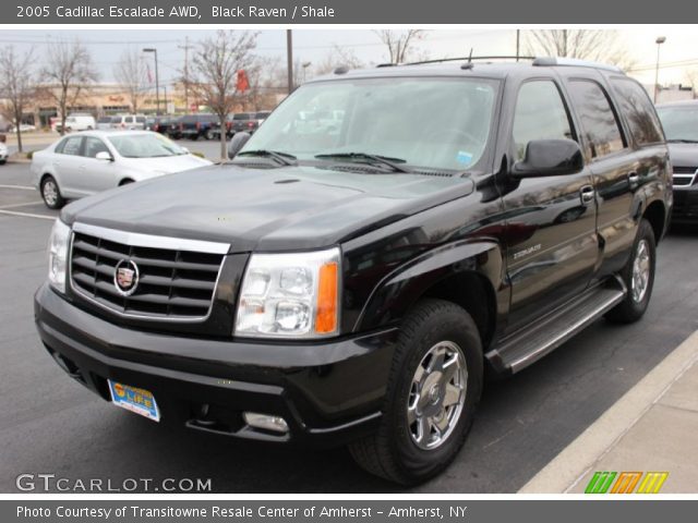 2005 Cadillac Escalade AWD in Black Raven