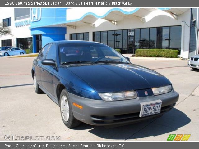 1998 Saturn S Series SL1 Sedan in Dark Blue Pearl Metallic