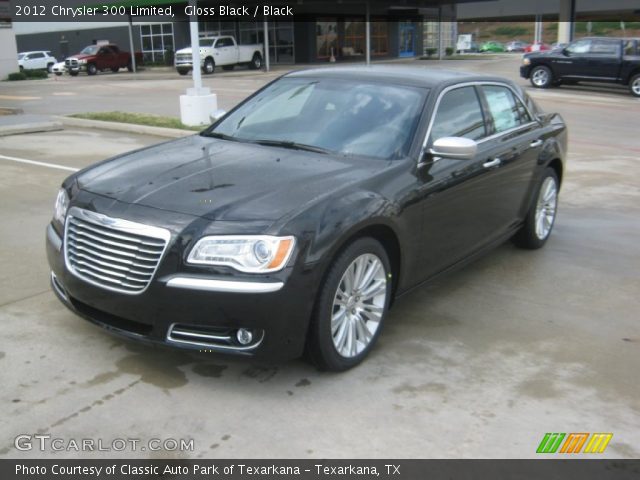 2012 Chrysler 300 Limited in Gloss Black