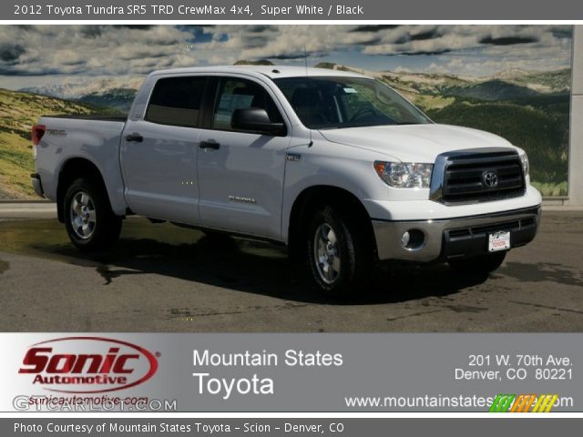 2012 Toyota Tundra SR5 TRD CrewMax 4x4 in Super White