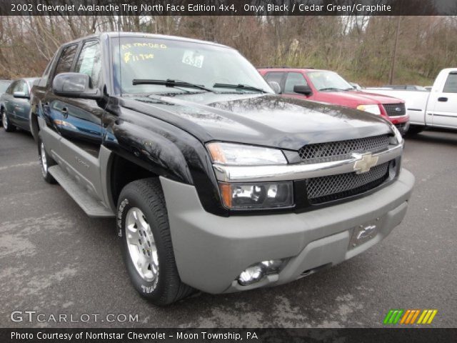 2002 Chevrolet Avalanche The North Face Edition 4x4 in Onyx Black