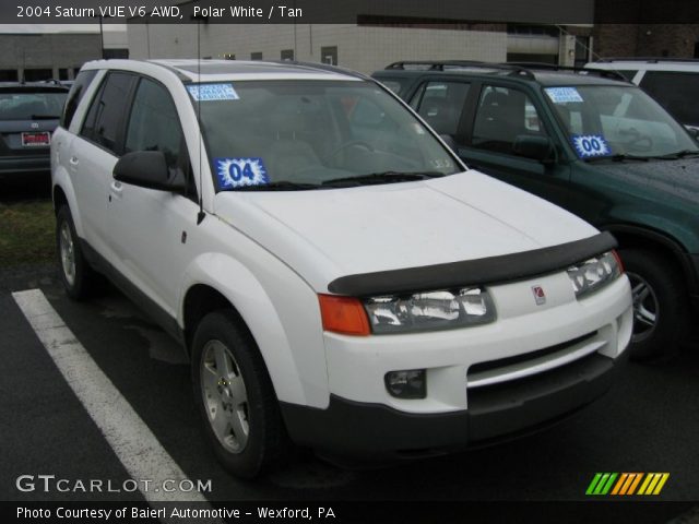 2004 Saturn VUE V6 AWD in Polar White