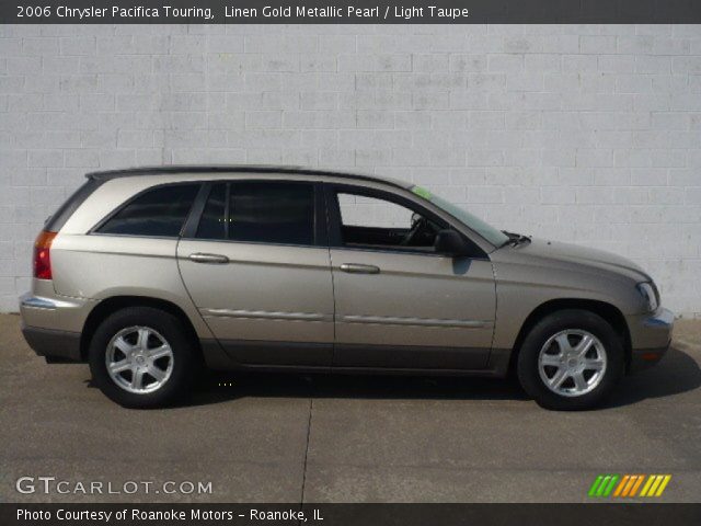 2006 Chrysler Pacifica Touring in Linen Gold Metallic Pearl
