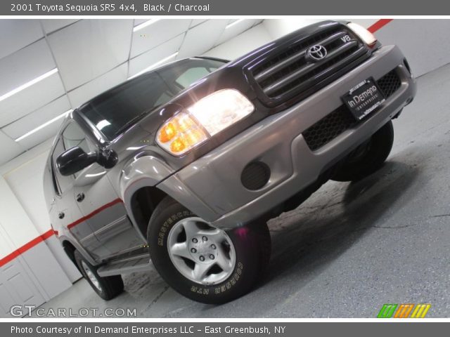 2001 Toyota Sequoia SR5 4x4 in Black