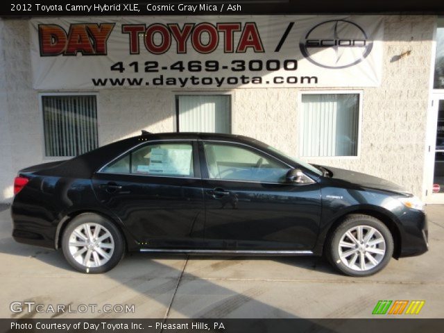 2012 Toyota Camry Hybrid XLE in Cosmic Gray Mica