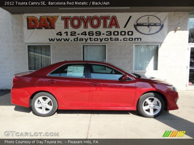 2012 Toyota Camry SE in Barcelona Red Metallic