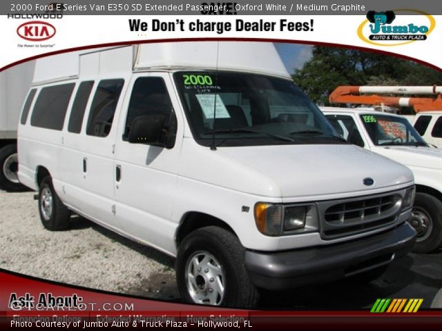2000 Ford E Series Van E350 SD Extended Passenger in Oxford White