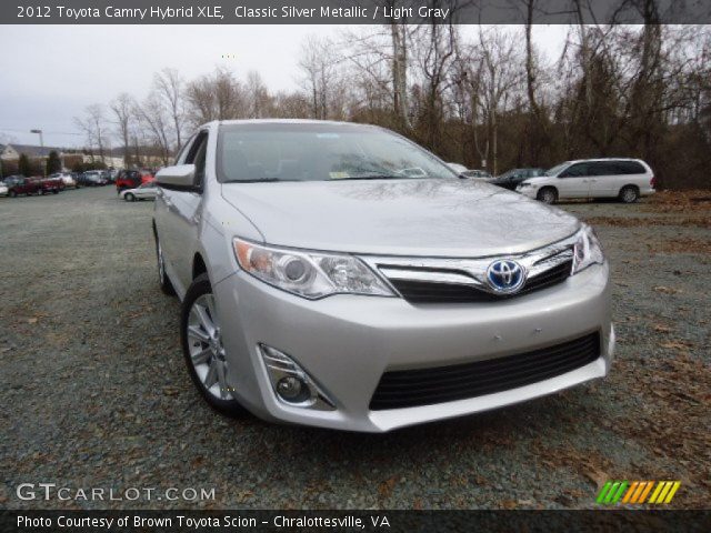 2012 Toyota Camry Hybrid XLE in Classic Silver Metallic
