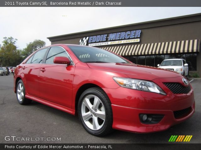 2011 Toyota Camry SE in Barcelona Red Metallic
