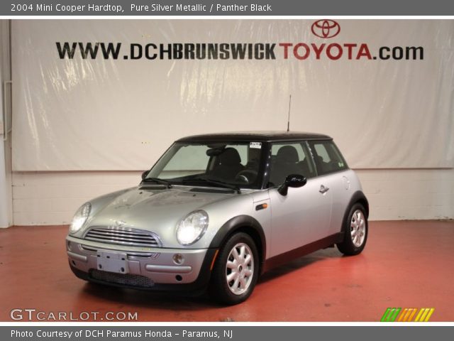 2004 Mini Cooper Hardtop in Pure Silver Metallic