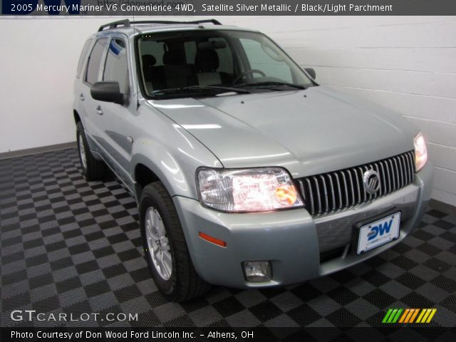 2005 Mercury Mariner V6 Convenience 4WD in Satellite Silver Metallic