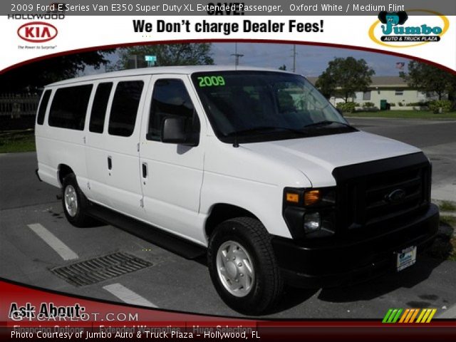 2009 Ford E Series Van E350 Super Duty XL Extended Passenger in Oxford White