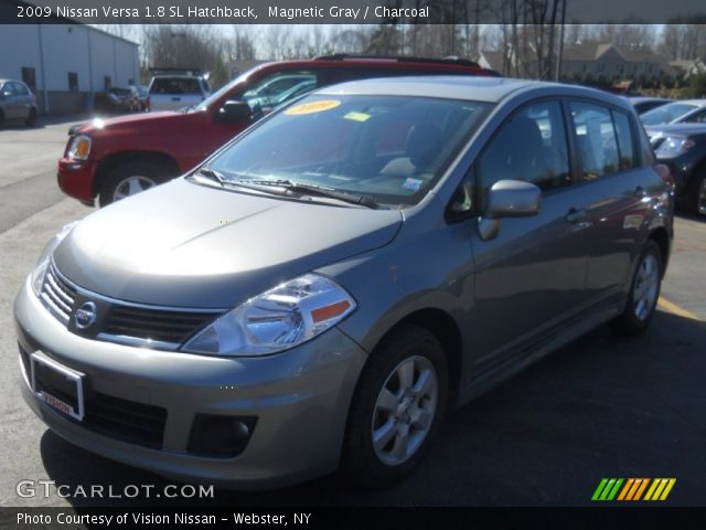 2009 Nissan Versa 1.8 SL Hatchback in Magnetic Gray