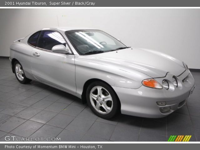 2001 Hyundai Tiburon  in Super Silver
