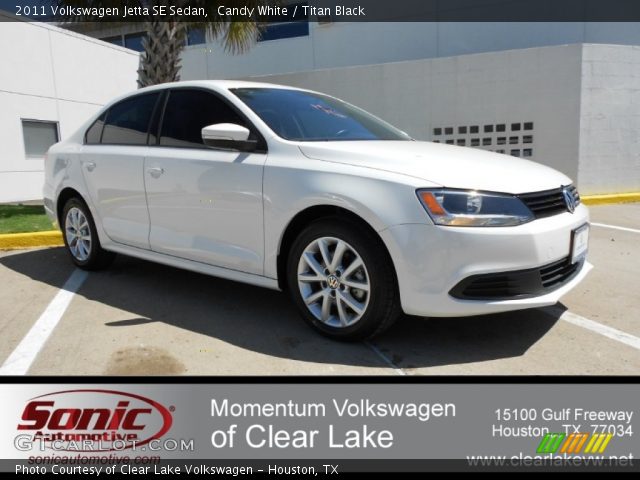 2011 Volkswagen Jetta SE Sedan in Candy White