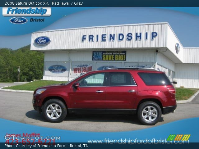 2008 Saturn Outlook XR in Red Jewel