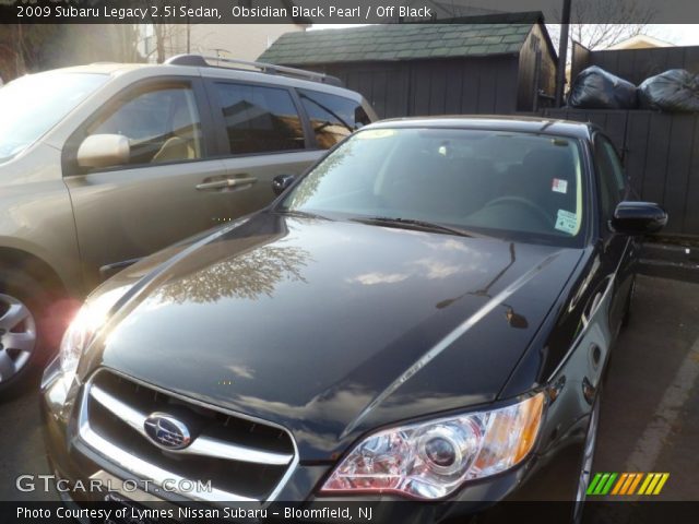 2009 Subaru Legacy 2.5i Sedan in Obsidian Black Pearl