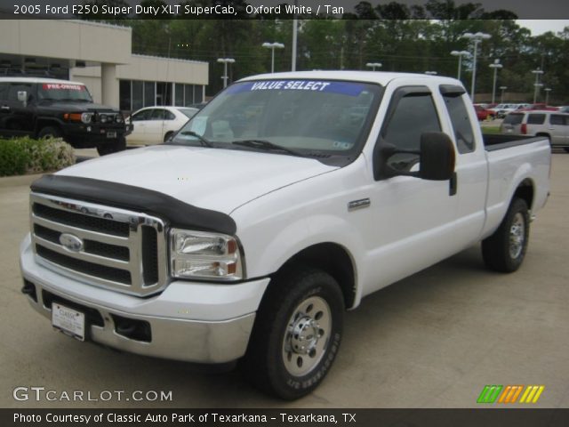 2005 Ford F250 Super Duty XLT SuperCab in Oxford White