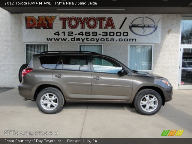 2012 Toyota RAV4 I4 4WD in Pyrite Mica