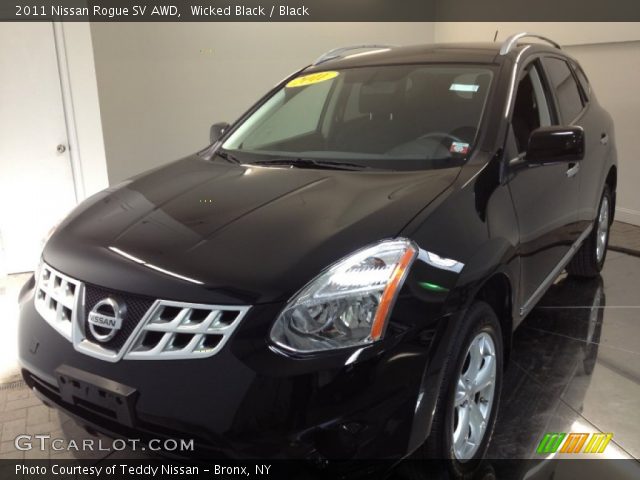 2011 Nissan Rogue SV AWD in Wicked Black