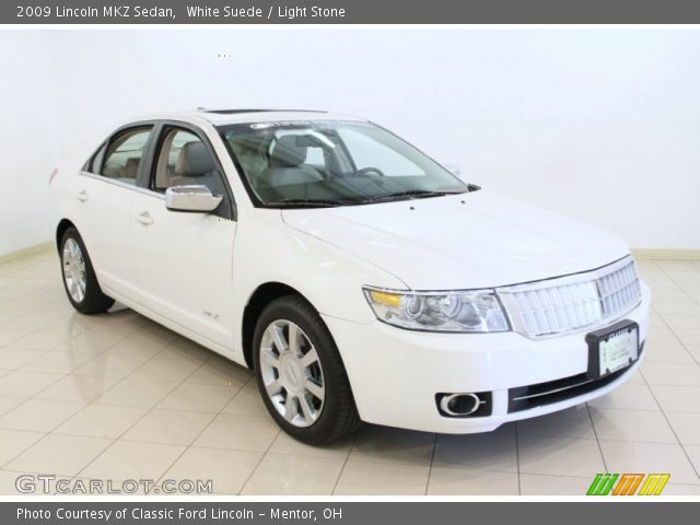 2009 Lincoln MKZ Sedan in White Suede