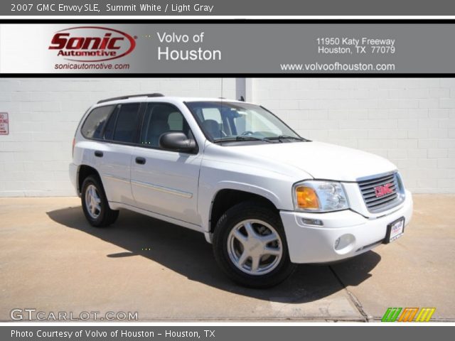 2007 GMC Envoy SLE in Summit White