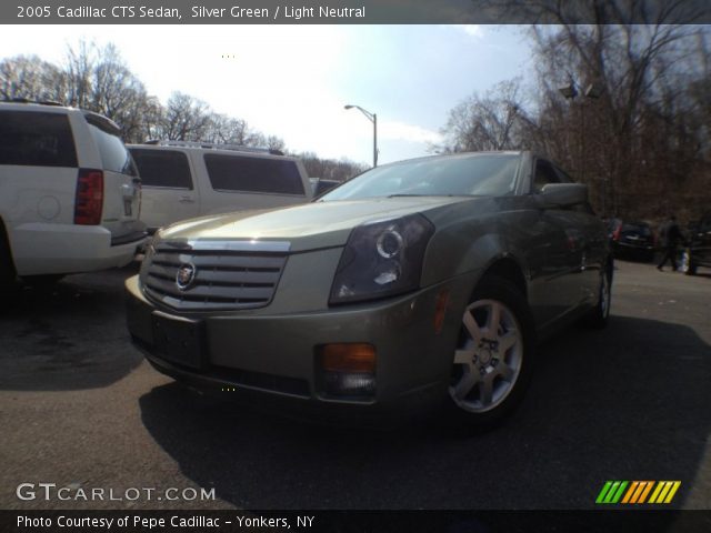 2005 Cadillac CTS Sedan in Silver Green