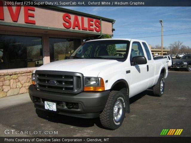 2001 Ford F250 Super Duty XL SuperCab 4x4 in Oxford White