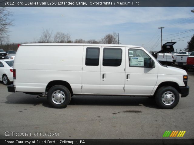 2012 Ford E Series Van E250 Extended Cargo in Oxford White