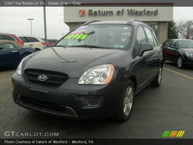 2007 Kia Rondo LX V6 in Urban Gray