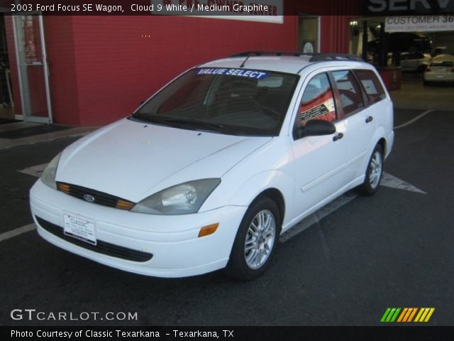 2003 Ford Focus SE Wagon in Cloud 9 White